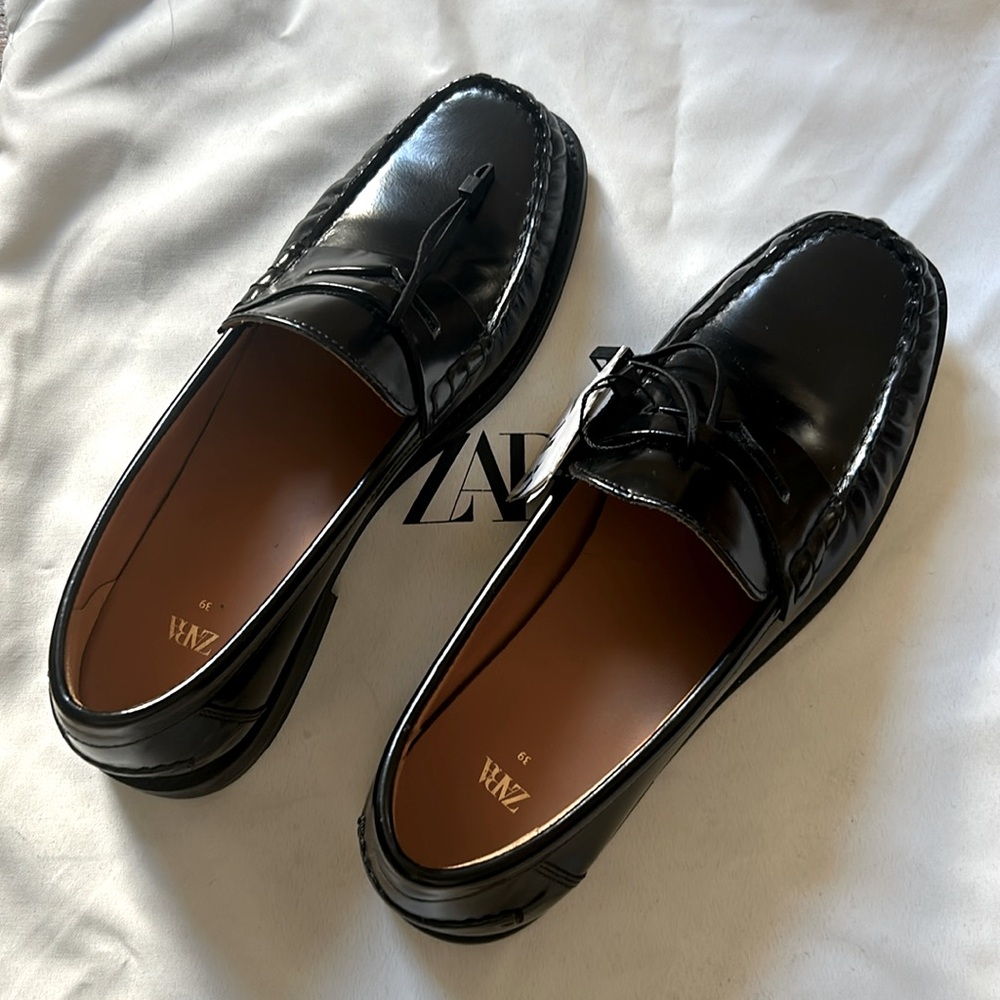 BNWT Zara black Loafers US size 8